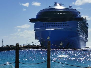 Estos acuerdos también buscan impulsar la economía y las cadenas productivas del país, además de generar más empleos para mexicanos en cruceros internacionales. SUN/ ARCHIVO.