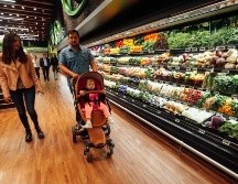 Frutas y verduras son más baratas durante el Miércoles de plaza de La Comer. EL INFORMADOR/Archivo