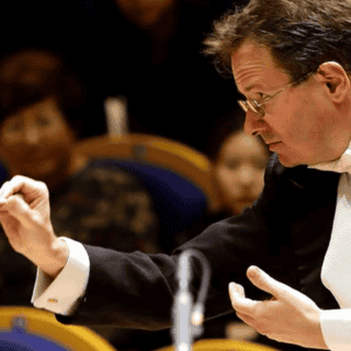 "Un concierto completamente francés": Emmanuel Siffert en el penúltimo programa de la OFJ