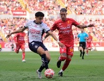 La afición rojiblanca generó una gran entrada en el Estadio Victoria, superando en número a los seguidores locales. IMAGO7.