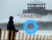 La tormenta se encontraba unos 112 kilómetros al este de Charleston, Carolina del Sur, la madrugada del domingo. AFP