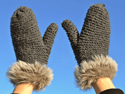 Tener manos frías todo el tiempo puede ser señal de que algo no está bien con nuestro cuerpo. Canva