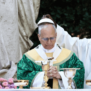 León XIV celebra la primera misa "verde"; de ESTO se trata