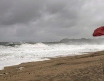 En el Atlántico se forman hasta ahora las tormentas Andrea, Barry y Chantal. EFE/L. Villalobos