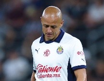 Los aficionados y el DT Gabriel Milito se encuentran a la espera de saber si Javier Hernández logra estar a tiempo para la Jornada 2, donde Chivas jugará como visitante contra León. IMAGO7 / ARCHIVO