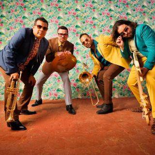 Del mambo a Daft Punk: un viaje musical con 'Sam y Chay' en Guadalajara