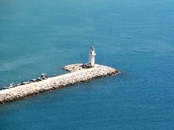 Para hacer frente a esta situación, los científicos del CMCC apuestan por modelos climáticos avanzados, sistemas de alerta temprana y el uso de inteligencia artificial para mejorar la predicción y respuesta ante estos fenómenos. UNSPLASH  / K. Dyadyun