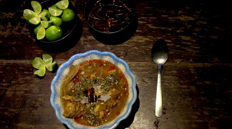 Si bien el caldo puede parecer atractivo, la carne en ocasiones no resulta muy apetecible para las personas, principalmente por su textura. EL INFORMADOR / ARCHIVO