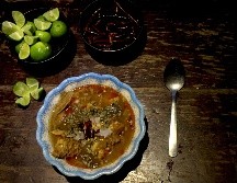 Si bien el caldo puede parecer atractivo, la carne en ocasiones no resulta muy apetecible para las personas, principalmente por su textura. EL INFORMADOR / ARCHIVO