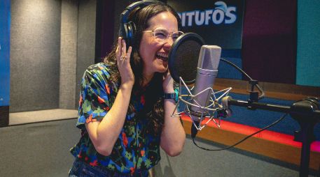 Aunque quedó encantada con el personaje y fue divertido darle vida, Sariñana comentó que, en la vida real, su personalidad no tiene nada que ver con esta 