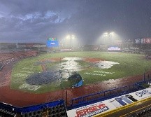 Se decidió posponer el primer encuentro debido a que el diamante de juego no estaba en condiciones de que se pudiese realizar el compromiso. CORTESÍA/ CHARROS DE JALISCO.