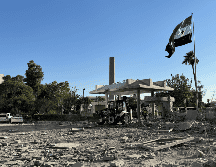 Israel lanzó hoy una fuerte oleada de bombardeos contra las inmediaciones del cuartel general del Estado Mayor y del Palacio Presidencial en Damasco, lo que causó la muerte de tres personas y heridas a otras 34. EFE / M. Al Rifai