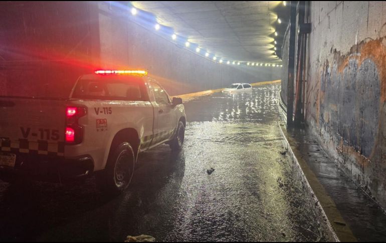 Estos puntos del Área Metropolitana de Guadalajara se encuentran cerrados por inundaciones tras las lluvias de las últimas horas. ESPECIAL