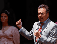 En tanto, el gobernador recordó que se han invertido recursos para subsidiar el programa de verificación vehicular en Jalisco, a fin de que sea gratuito con el paquetazo 3x1. EL INFORMADOR/ H. Figueroa