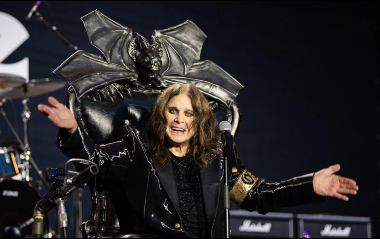 Back to the Beginning fue mucho más que un concierto; fue una ceremonia de reverencia intergeneracional al legado imponente de Ozzy y Black Sabbath. X/ @BlackSabbath.