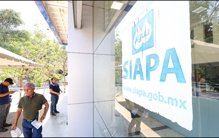 Tras la aprobación del aumento a la tarifa del SIAPA, el gobernador aseguró que la paraestatal tiene la obligación de brindar un mejor servicio a la ciudadanía. EL INFORMADOR/ H. Figueroa