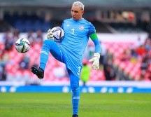 El portero costarricense fue a la embajada de México en aquel país para tramitar su visa de trabajo y poder incorporarse a los Pumas. IMAGO7