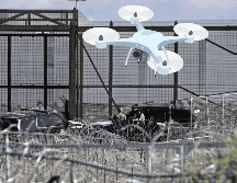 En los últimos seis meses de 2024 se detectaron más de 27 mil drones a menos de 500 metros de la frontera sur de EU con México, según el jefe del programa antidrones. AFP / ARCHIVO