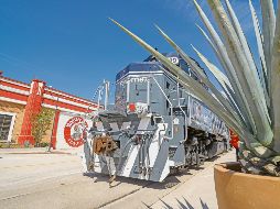 El Tequila Express es un viaje que te permite disfrutar de increíbles paisajes y de la bebida más tradicional de México, todo al ritmo del Mariachi. EL INFORMADOR/ H. Figueroa