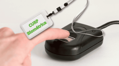 Ya hay 145 mil personas en México que cuentan con la nueva Clave Única de Registro de Población (CURP) actualizada con datos biométricos. ESPECIAL / CANVA