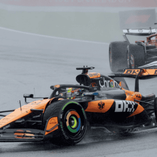 Lluvia retrasa el inicio del Gran Premio de Bélgica