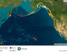 Imagen cedida por el Servicio Meteorológico Nacional (NOAA) de los Estados Unidos y su Sistema de Alerta de Tsunamis que muestra el punto origen del terremoto de magnitud 8,8 este martes, en la península rusa de Kamchatka (Rusia) y las posibles áreas de impacto de tsunami. EFE/ NOAA