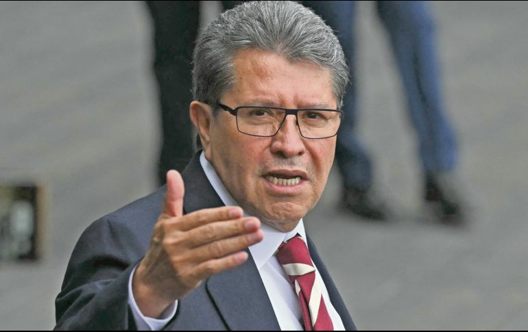 Ante las críticas, el diputado aseveró que sus vacaciones no deben ser motivo de descalificación ni de desprestigio. AFP