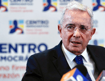 Álvaro Uribe, de 73 años y fundador del partido de derecha Centro Democrático, se convirtió el lunes en el primer expresidente colombiano en ser condenado penalmente en el denominado 