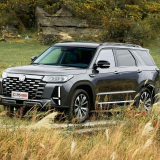 Nuevos autos chinos en México: Changan CS95 Plus y GWM Poer 500