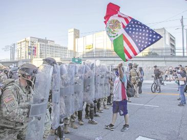 El consulado atiende a mexicanos detenidos por autoridades migratorias. AFP
