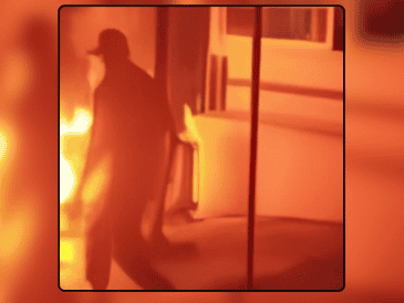 En redes sociales circularon videos donde se aprecia fuego que sale del interior de la prisión y se puede ver una intensa movilización por parte de las autoridades para intentar contener a los reos. ESPECIAL