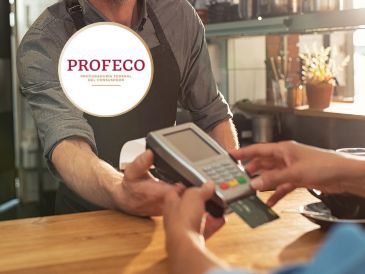 De acuerdo con la Profeco, el proveedor está obligado a informar el precio final, de forma notoria y visible. ESPECIAL / CANVA