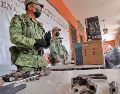 El programa busca que la población entregue sus armas a cambio de dinero; especialistas consideran que no tiene impacto para desarmar a la delincuencia organizada. EL INFORMADOR/Archivo