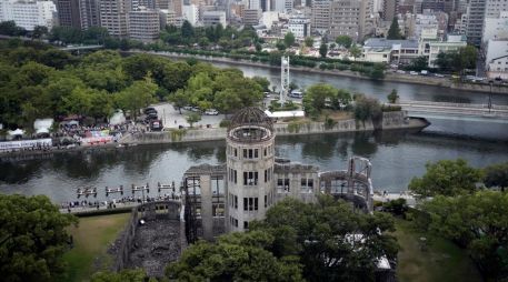 Vista aérea de la Cúpula de la Bomba Atómica en el Parque Conmemorativo de la Paz en Hiroshima. EFE/EPA/F. Robichon