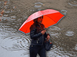 Las lluvias puntuales fuertes a intensas podrían reducir la visibilidad en tramos carreteros, incrementar los niveles de ríos y arroyos, y generar encharcamientos, deslaves e inundaciones. EL INFORMADOR / A. Navarro
