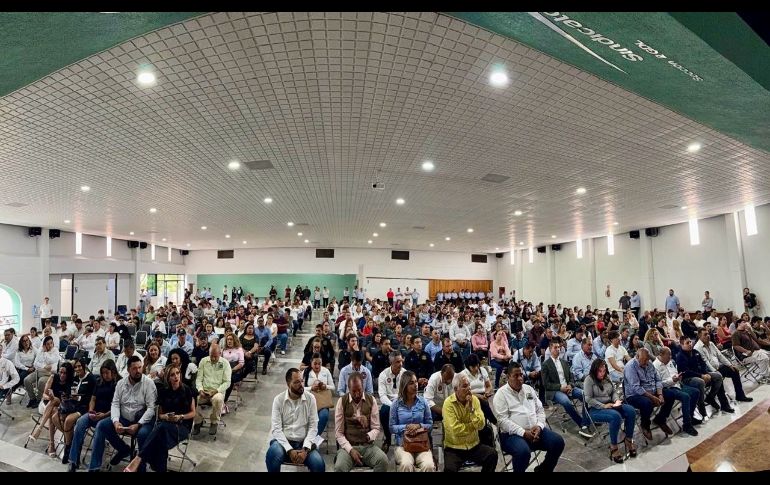 El evento se realizó en el histórico auditorio del Sindicato de Telefonistas, ante cerca de mil asistentes. CORTESÍA