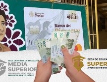 Son 3 los programas que benefician a los alumnos de educación básica, media superior y superior en México; cada uno ofrece un monto diferente por grupo y por nivel. ESPECIAL / Secretaría del Bienestar y CANVA