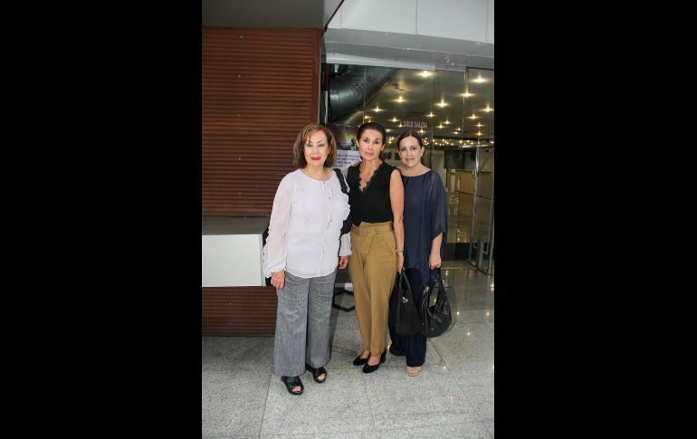 Rosy Peralta, Verónica Nieto y Lorena Ramírez. GENTE BIEN JALISCO / E. Escamilla