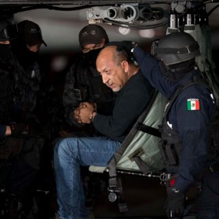 México realiza segunda entrega de capos a Estados Unidos