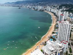 La disposición prohíbe a los empleados del Gobierno estadounidense trasladarse a cualquier punto del territorio. EFE