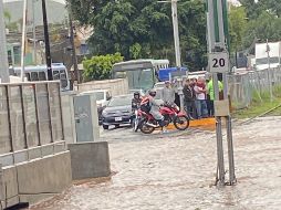 Una fuerte lluvia comenzó a caer este miércoles 20 de agosto alrededor de las 08:00 de la mañana en gran parte del Área Metropolitana de Guadalajara, lo que causó afectaciones en calles y vialidades. EL INFORMADOR / O. López