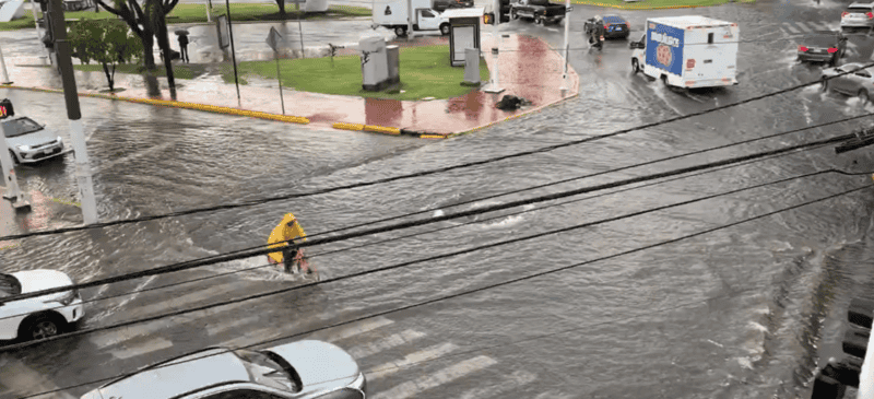  ESPECIAL / IG / @aditahf  