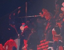 Las autoridades han informado de que los choques han dejado un número indeterminado de heridos, muchos de gravedad. EFE/ J. Roncoroni.