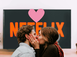 Netflix tiene un catalogo extenso de películas románticas. UNSPLASH/UNSPLASH/ Freestocks / UNSPLASH/ C. Lopez /