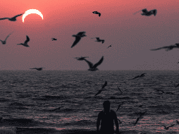 Debido a que es nombrado como el eclipse más largo del siglo, ha surgido la duda de cuánto tiempo durará más en comparación con el eclipse solar total que presenciamos el 8 de abril de 2024. AFP/ ARCHIVO