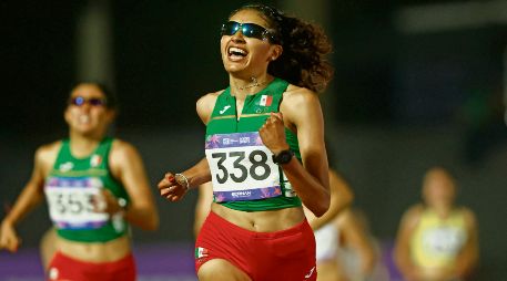Dafne Juárez acumula dos oros en el atletismo en Asunción 2025.