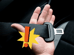 El cinturón de seguridad es una obligación para los conductores y pasajeros de un automóvil. ESPECIAL / CANVA