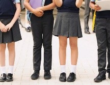 Aunque algunas personas están en contra del uso del uniforme escolar, otras lo consideran una forma rápida de identificar a los alumnos y fomentar un ambiente de igualdad. ESPECIAL / CANVA