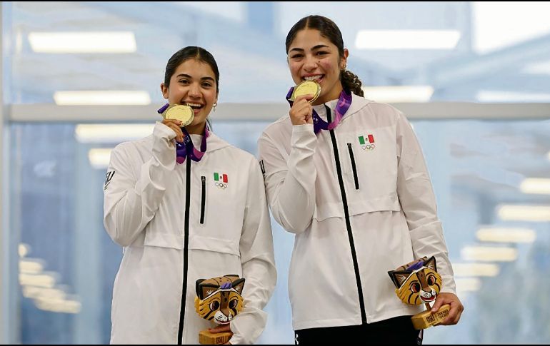 Naomi Campo y Ana Hernández terminan participaciones con oro en canotaje. ESPECIAL