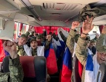 Durante este verano Rusia y Ucrania realizaron varios intercambios de prisioneros y cuerpos de soldados caídos en combate. EFE/RUSSIAN DEFENCE MINISTRY